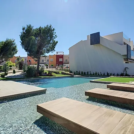 Apartment Balcon De La Laguna Ground Floor 3 Bedroom - By Oyoostays Torrevieja