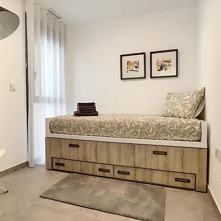 Apartment Balcon De La Laguna Ground Floor 3 Bedroom - By Oyoostays *