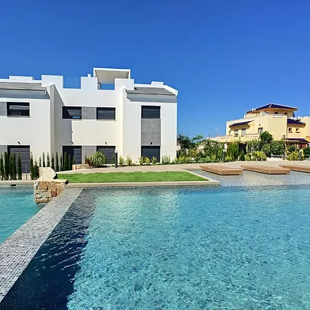 Apartmán Balcon De La Laguna, Ground Floor Apt, Stunning Garden, Pools - By Oyoostays